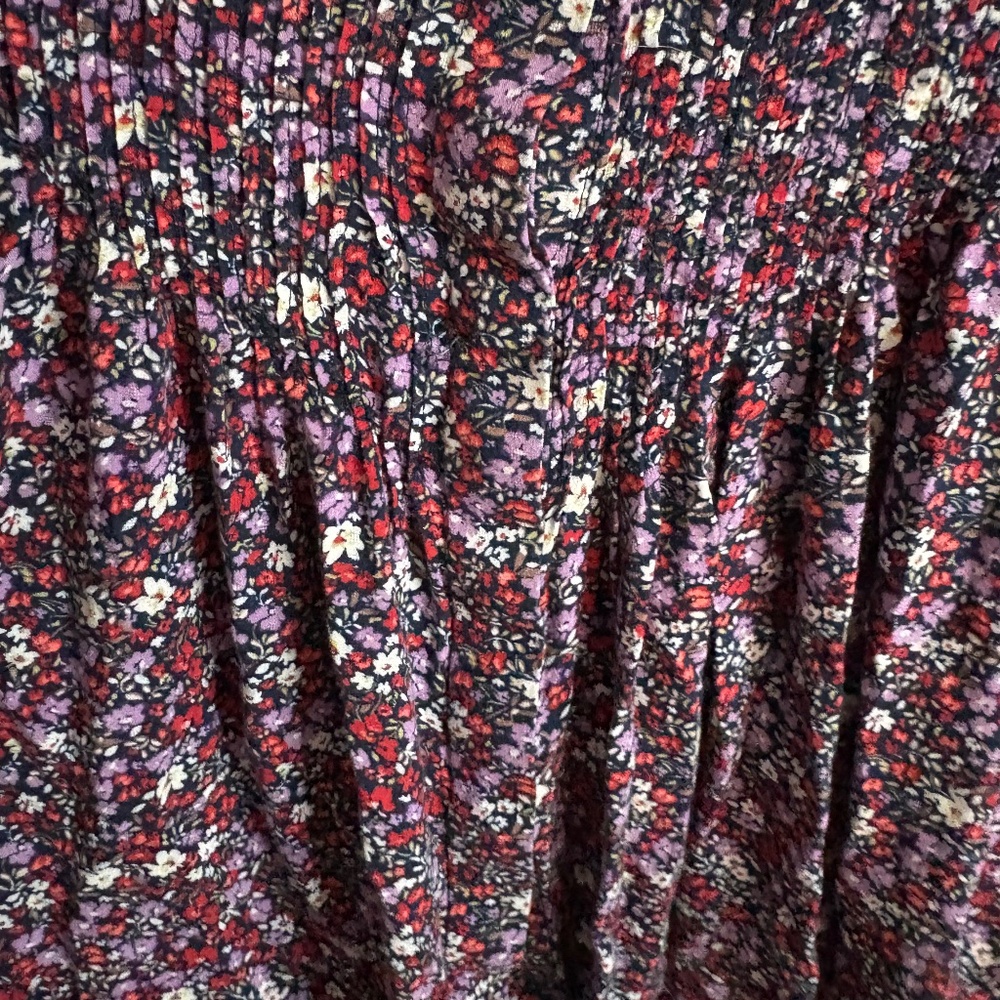 Lucky Brand Floral Pintuck Popover Blouse Pesant Top Button Down Front SZ M - Picture 8 of 10